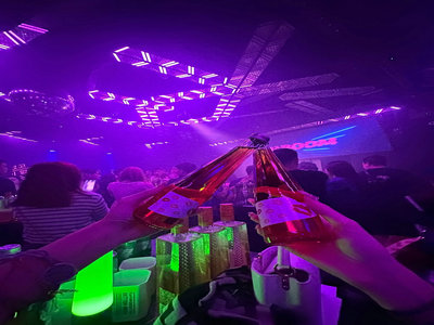 百色酒吧招聘